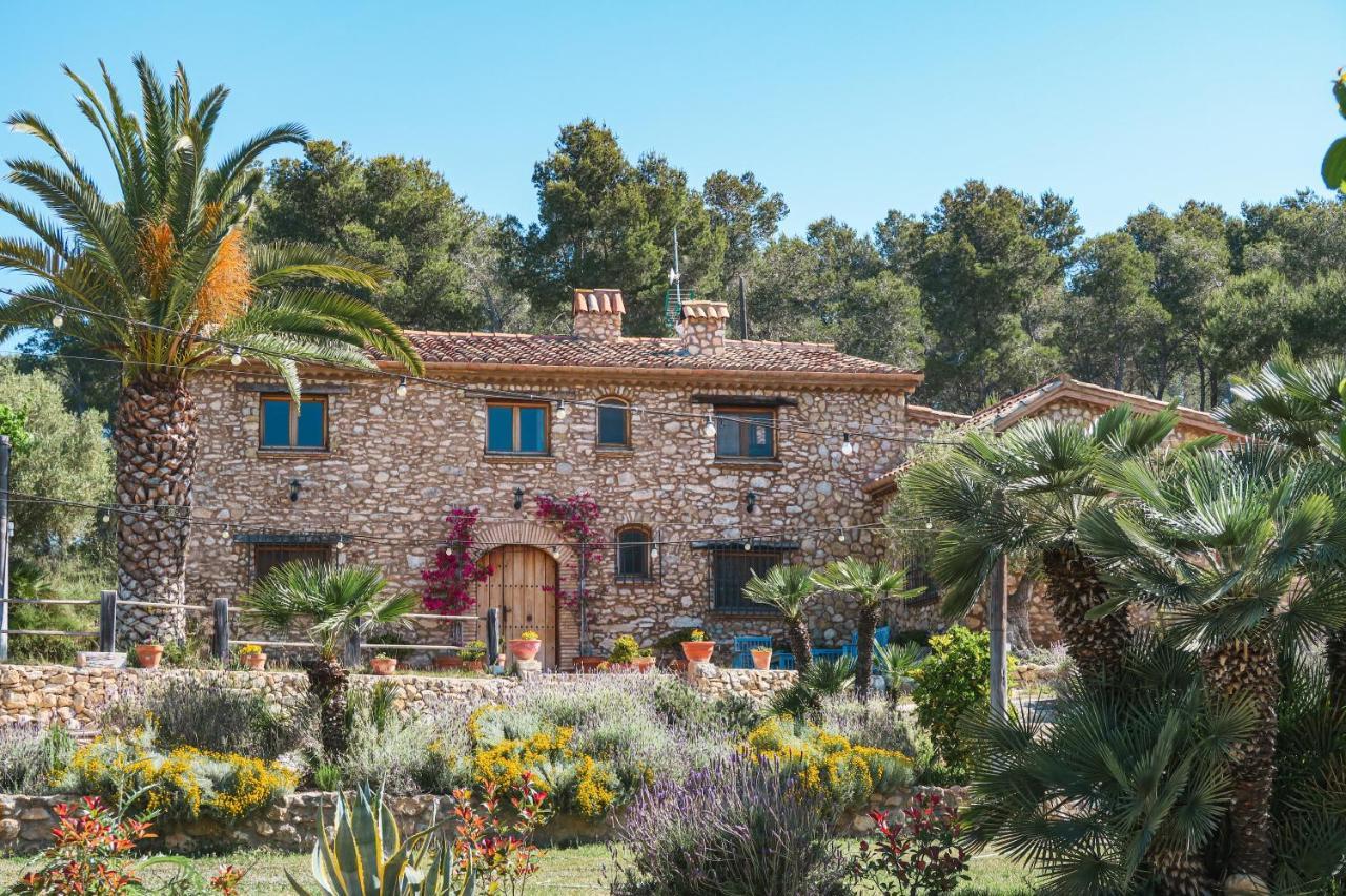Masia Pou De La Vinya Sitges Eksteriør billede